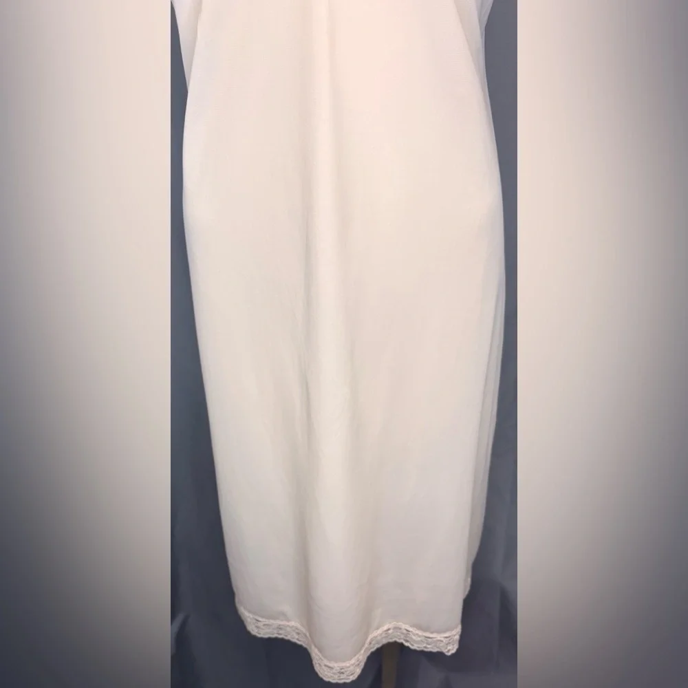 Vanity Fair Vintage Full Slip Size 36 L Nylon Lace Dress Slip Made in USA
